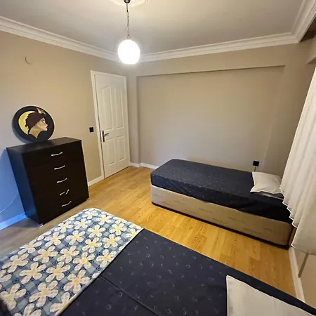 Villa Goerkem Suits &