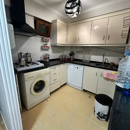 Villa Goerkem Suits & *