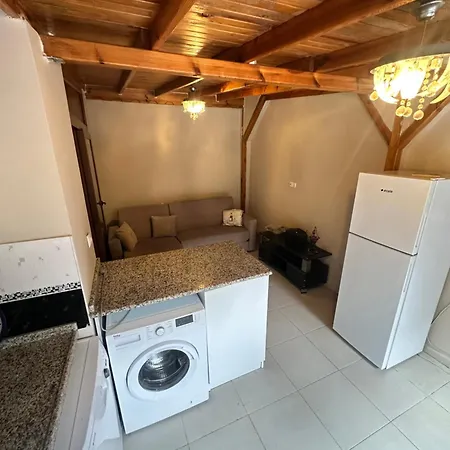 Villa Goerkem Suits &