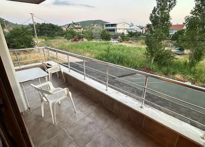 Goerkem Suits & Villa *