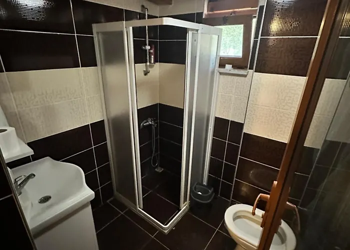 Goerkem Suits & Villa