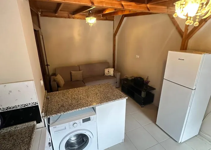 Villa Goerkem Suits &