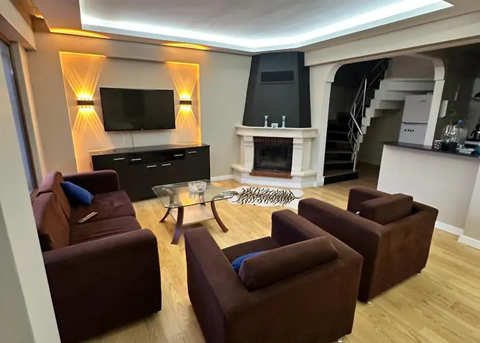 Villa Goerkem Suits & *